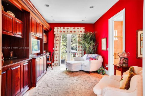 House in Key Biscayne, Florida 7 bedrooms, 603.59 sq.m. № 2013676 - photo 30