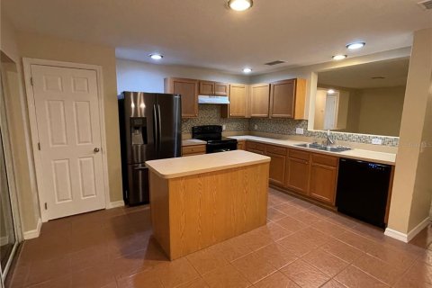 House in Orlando, Florida 3 bedrooms, 160.16 sq.m. № 1909979 - photo 3