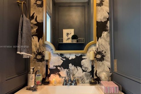 Villa ou maison à vendre à Miami, Floride: 3 chambres, 207.08 m2 № 2041309 - photo 8