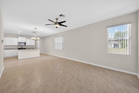 Casa en venta en Clermont, Florida, 3 dormitorios, 150.59 m2 № 2113160 - foto 5