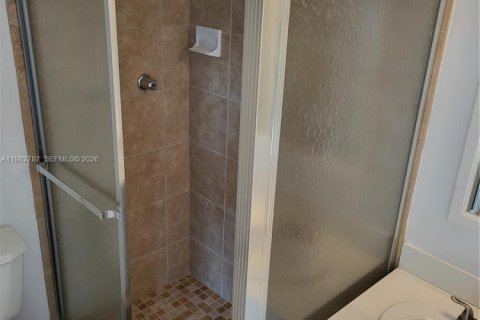 Купить кондоминиум в Бей-Харбор-Айлендс, Флорида 2 спальни, 86.31м2, № 2047719 - фото 16