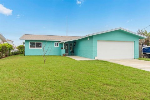 Casa en venta en Madeira Beach, Florida, 2 dormitorios, 133.87 m2 № 1642300 - foto 26