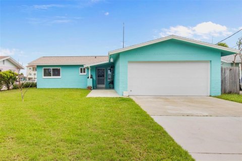 Casa en venta en Madeira Beach, Florida, 2 dormitorios, 133.87 m2 № 1642300 - foto 30