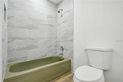 Villa ou maison à vendre à Orlando, Floride: 3 chambres, 138.89 m2 № 1851883 - photo 10