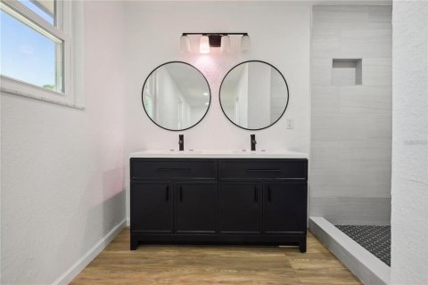 Villa ou maison à vendre à Orlando, Floride: 3 chambres, 138.89 m2 № 1851883 - photo 6