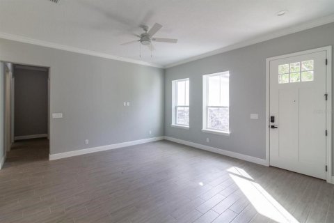 Villa ou maison à vendre à Altoona, Floride: 3 chambres, 157.93 m2 № 2389418 - photo 5