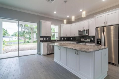 Villa ou maison à vendre à Altoona, Floride: 3 chambres, 157.93 m2 № 2389418 - photo 9