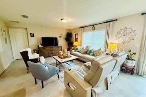 Villa ou maison à vendre à Groveland, Floride: 4 chambres, 159.51 m2 № 1902514 - photo 5