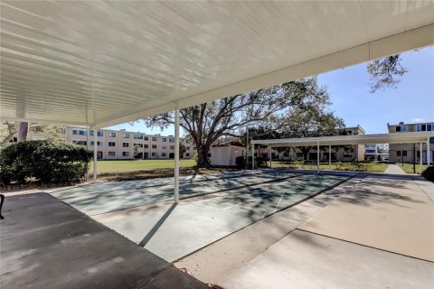 Condominio en venta en Saint Petersburg, Florida, 1 dormitorio, 86.4 m2 № 2142123 - foto 15