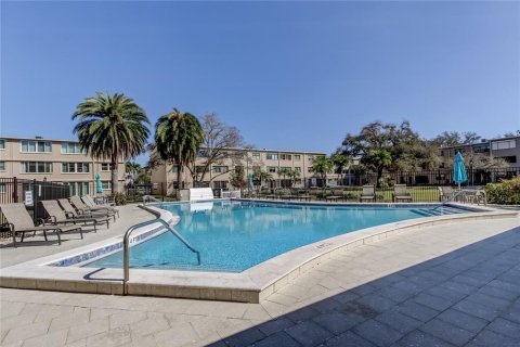 Condominio en venta en Saint Petersburg, Florida, 1 dormitorio, 86.4 m2 № 2142123 - foto 4