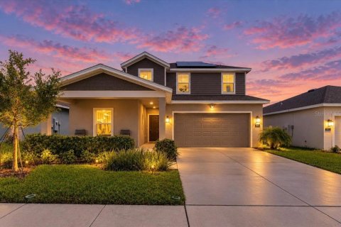 Villa ou maison à Eagle Lake, Floride 4 chambres, 187.2 m2 № 2389291