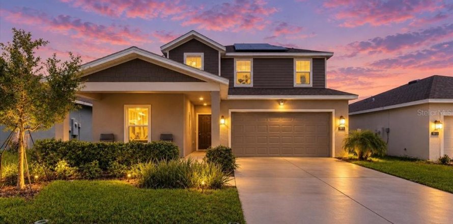 Villa ou maison à Eagle Lake, Floride 4 chambres, 187.2 m2 № 2389291