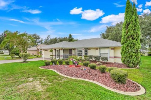House in Leesburg, Florida 3 bedrooms, 191.84 sq.m. № 1915418 - photo 3