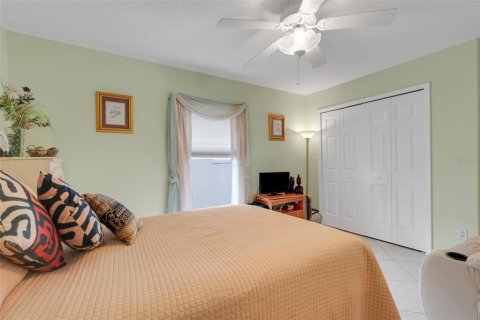 House in Leesburg, Florida 3 bedrooms, 191.84 sq.m. № 1915418 - photo 14