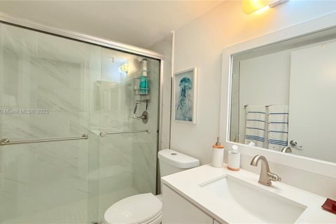 Condominio en venta en Pembroke Pines, Florida, 2 dormitorios, 88.54 m2 № 1861189 - foto 12