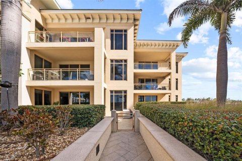 Condominio en alquiler en Clearwater, Florida, 3 dormitorios, 172.89 m2 № 1675784 - foto 24