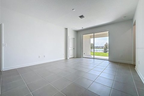 Casa en alquiler en Kissimmee, Florida, 3 dormitorios, 157.93 m2 № 1857904 - foto 30