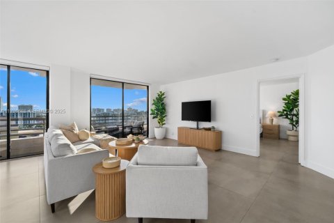 Condominio en venta en Aventura, Florida, 2 dormitorios, 118.08 m2 № 1993521 - foto 6