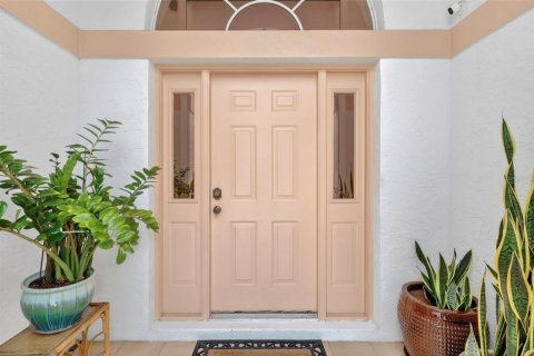 House in Sarasota, Florida 3 bedrooms, 151.8 sq.m. № 2110111 - photo 13