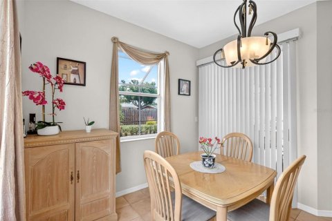 House in Sarasota, Florida 3 bedrooms, 151.8 sq.m. № 2110111 - photo 28