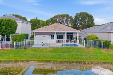 Villa ou maison à vendre à Weston, Floride: 3 chambres, 151.52 m2 № 2029161 - photo 4