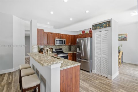 Villa ou maison à vendre à Weston, Floride: 3 chambres, 151.52 m2 № 2029161 - photo 25