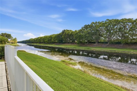 Villa ou maison à vendre à Weston, Floride: 3 chambres, 151.52 m2 № 2029161 - photo 14