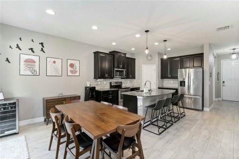 Casa en venta en Sarasota, Florida, 4 dormitorios, 241.92 m2 № 1835123 - foto 11