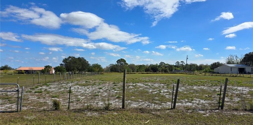 Land in Frostproof, Florida № 1534693