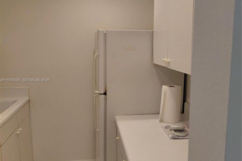 Copropriété à louer à North Palm Beach, Floride: 1 chambre, 63.55 m2 № 1983809 - photo 21