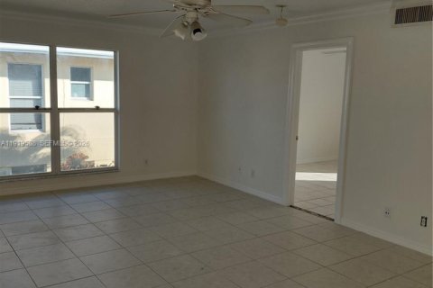 Copropriété à louer à North Palm Beach, Floride: 1 chambre, 63.55 m2 № 1983809 - photo 19