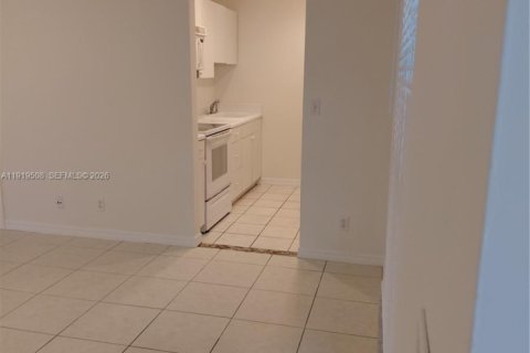 Copropriété à louer à North Palm Beach, Floride: 1 chambre, 63.55 m2 № 1983809 - photo 16