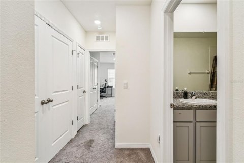 Adosado en venta en Wesley Chapel, Florida, 3 dormitorios, 155.43 m2 № 1919183 - foto 18