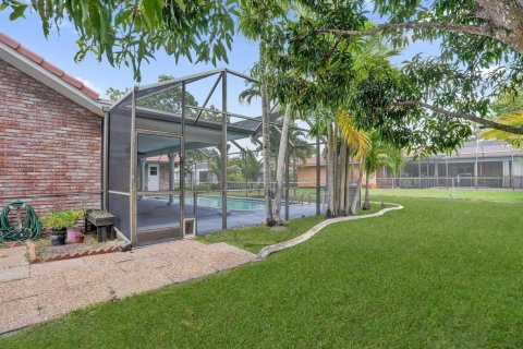 House in Coral Springs, Florida 4 bedrooms, 226.59 sq.m. № 2191696 - photo 28