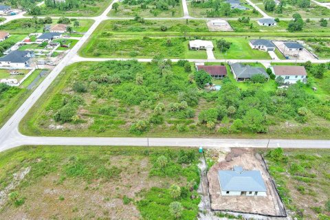 Terreno en venta en Lehigh Acres, Florida № 2164321 - foto 10
