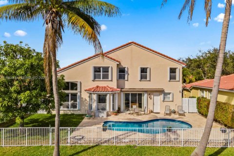 Купить виллу или дом в Холливуд, Флорида 5 спален, 269.04м2, № 2028842 - фото 4
