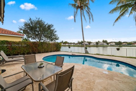 Купить виллу или дом в Холливуд, Флорида 5 спален, 269.04м2, № 2028842 - фото 9