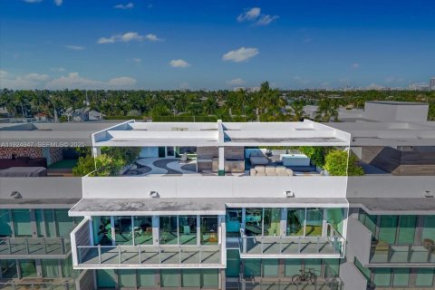 Купить кондоминиум в Майами-Бич, Флорида 3 спальни, 162.11м2, № 2042916 - фото 2