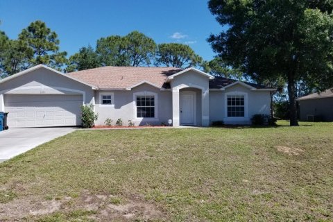 Villa ou maison à Palm Bay, Floride 4 chambres, 187.66 m2 № 2183263