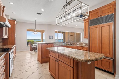 House in Palmetto, Florida 4 bedrooms, 414.53 sq.m. № 2100117 - photo 13