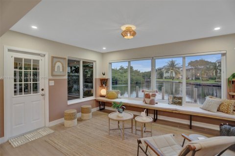 Casa en venta en Wilton Manors, Florida, 3 dormitorios, 136.01 m2 № 1696187 - foto 1