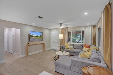 Casa en venta en Wilton Manors, Florida, 3 dormitorios, 136.01 m2 № 1696187 - foto 4