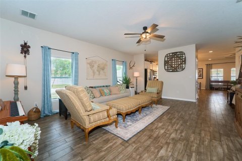 Casa en venta en Lutz, Florida, 4 dormitorios, 192.31 m2 № 2199256 - foto 7