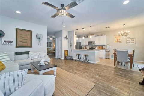 Casa en venta en Lutz, Florida, 4 dormitorios, 192.31 m2 № 2199256 - foto 15