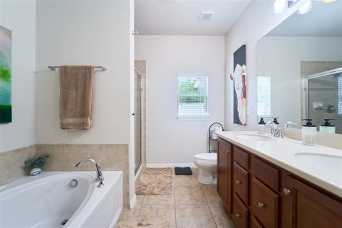 Casa en venta en Lutz, Florida, 4 dormitorios, 192.31 m2 № 2199256 - foto 14