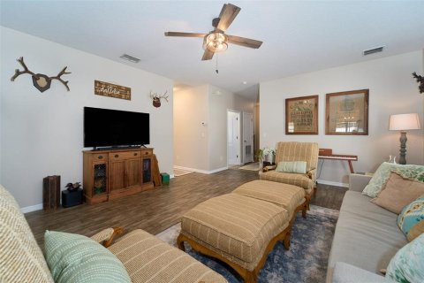 Casa en venta en Lutz, Florida, 4 dormitorios, 192.31 m2 № 2199256 - foto 8