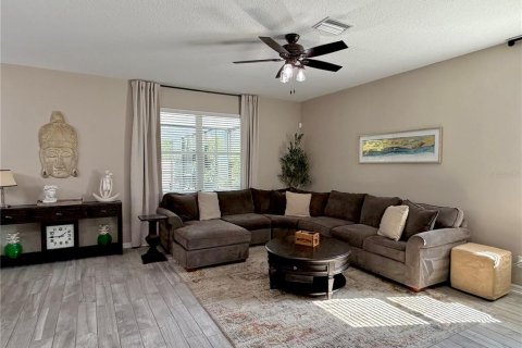 House in Odessa, Florida 4 bedrooms, 199.09 sq.m. № 2398305 - photo 10