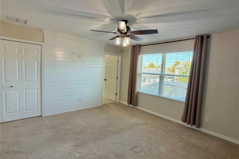 House in Odessa, Florida 4 bedrooms, 199.09 sq.m. № 2398305 - photo 19