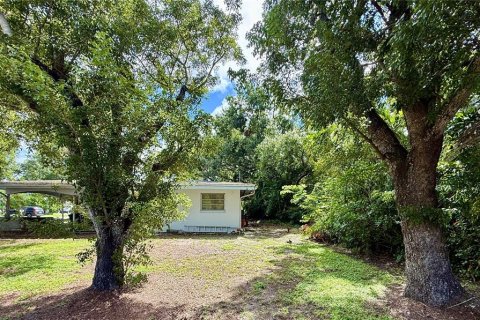 House in Fort Myers, Florida 4 bedrooms, 198.63 sq.m. № 2393397 - photo 17