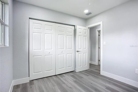 Commercial property in Sarasota, Florida 3 bedrooms, 130.99 sq.m. № 1851480 - photo 15